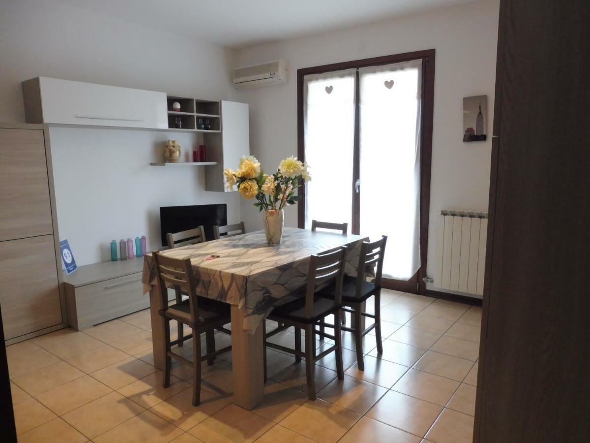 Villaggio Laguna App.To 5 E 38 Каорле Екстериор снимка